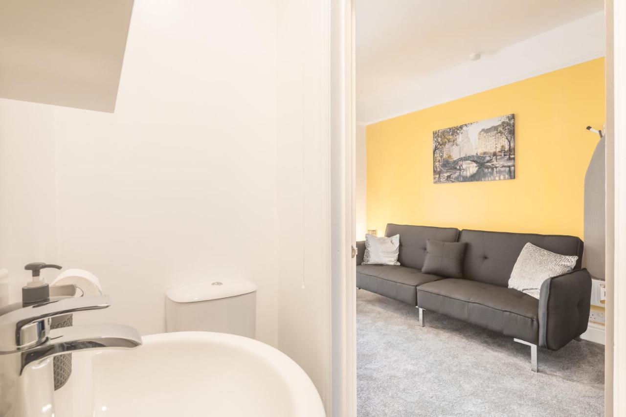 Private Room 5 With Kitchenette By Cb Stays No Minimum Stays Cambridge  Luaran gambar